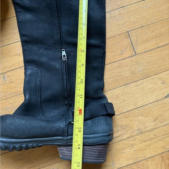 Sorel Leather Waterproof Winter Boots - Picture 4 of 4